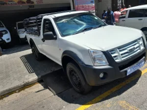Used 2012 Isuzu KB 250D-Teq LE