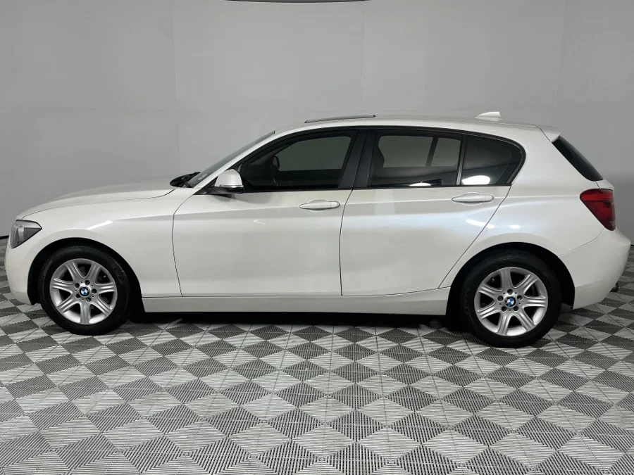 Used 2013 BMW 1 Series 118i 5-door auto - WeBuyCars The Dome