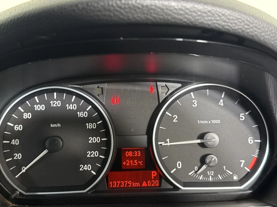 Used 2010 BMW 1 Series 120i convertible auto - WeBuyCars Midstream