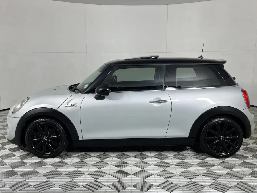 Used 2015 MINI Hatch Cooper S Hatch 3-door Seven 7 auto - WeBuyCars JHB South