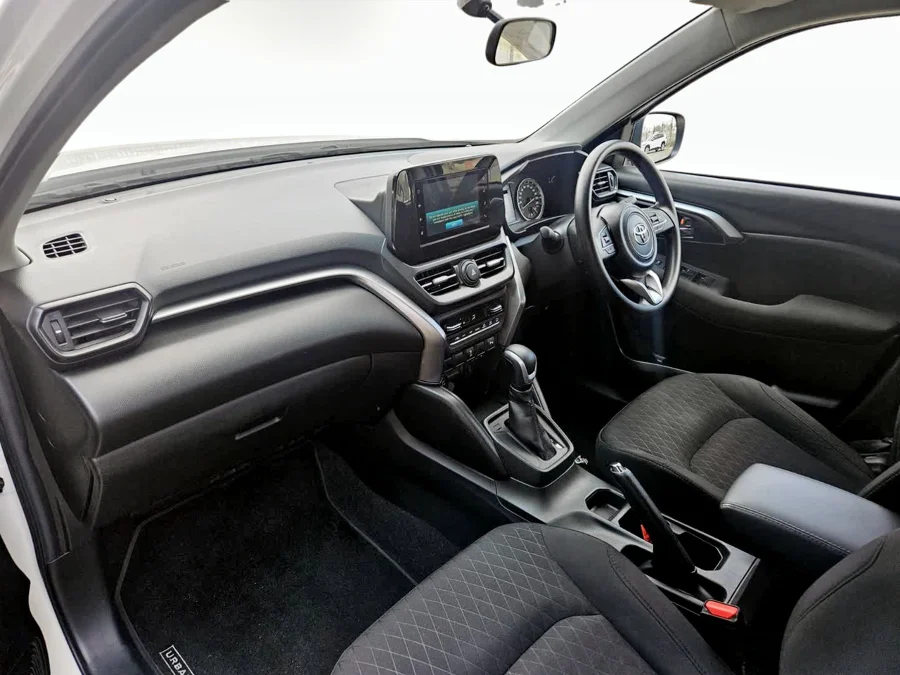 Used 2025 Toyota Urban Cruiser 1.5 XR auto - CFAO Mobility Toyota Carnival