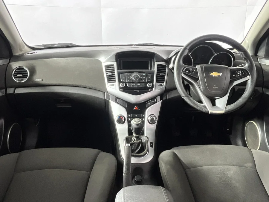 Used 2013 Chevrolet Cruze sedan 1.6 LS - WeBuyCars Rustenburg