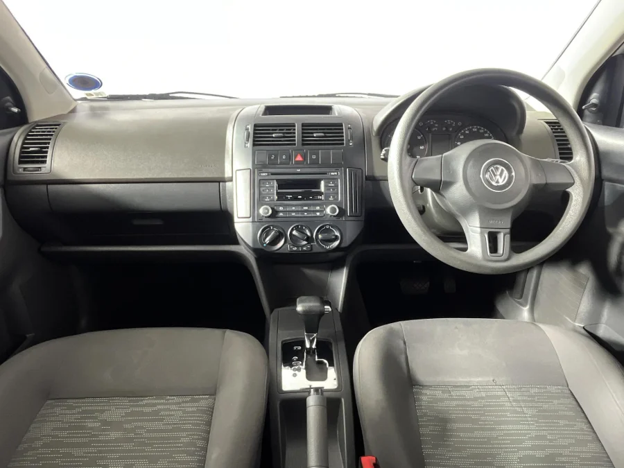 Used 2017 Volkswagen Polo Vivo hatch 1.4 Trendline auto - WeBuyCars Rustenburg