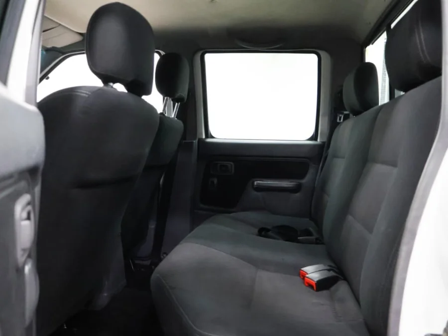 Used 2019 Nissan NP300 Hardbody 2.5TDi double cab Hi-rider - ICar Gezina