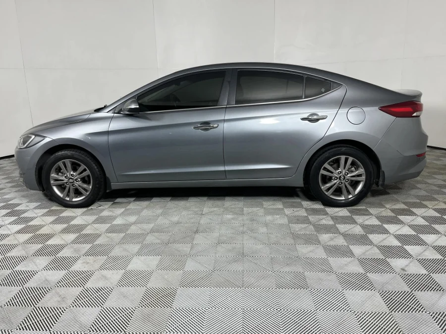 Used 2019 Hyundai Elantra 1.6 Executive - WeBuyCars Riverhorse