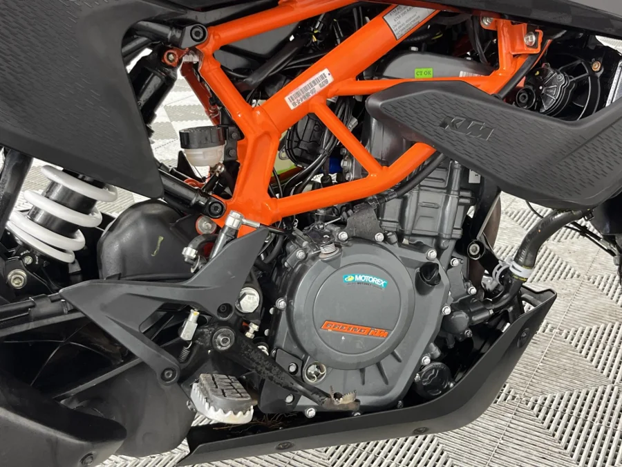 Used 2025 KTM Duke 390 Adventure - WeBuyCars The Dome