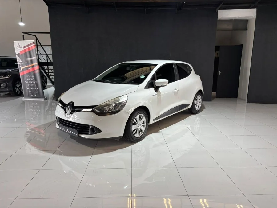 Used 2016 Renault Clio 66kW turbo Blaze - Avari Cars