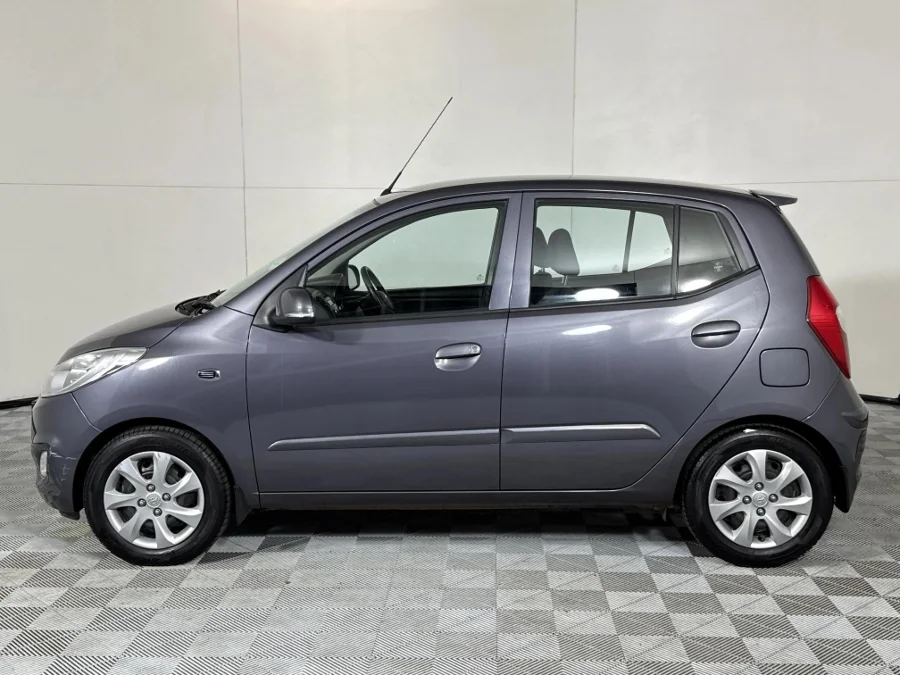 Used 2017 Hyundai i10 1.1 Motion - WeBuyCars Midstream