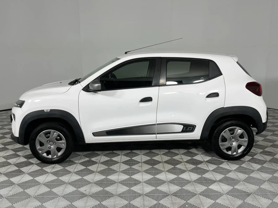 Used 2020 Renault Kwid 1.0 Zen auto - WeBuyCars Richmond