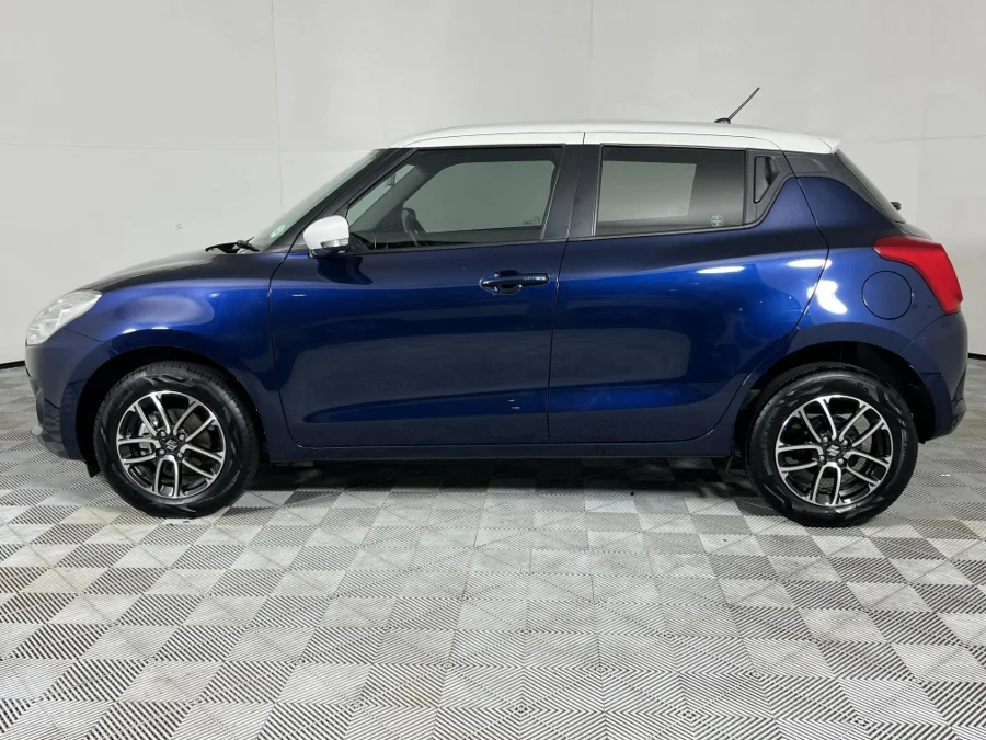 Used 2023 Suzuki Swift 1.2 GLX auto - WeBuyCars Riverhorse
