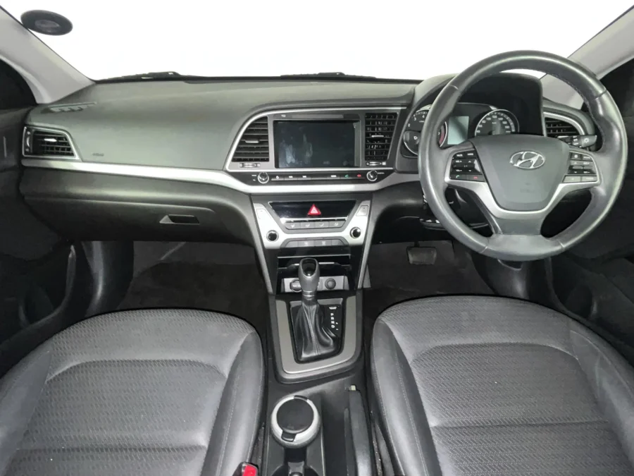 Used 2019 Hyundai Elantra 1.6 Executive auto - WeBuyCars Montana