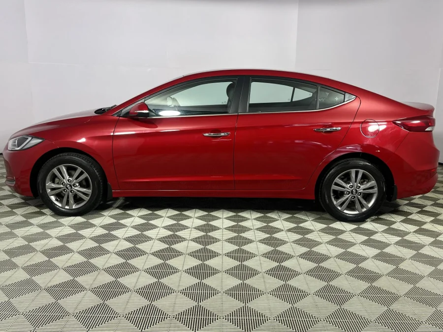 Used 2019 Hyundai Elantra 1.6 Executive auto - WeBuyCars Montana