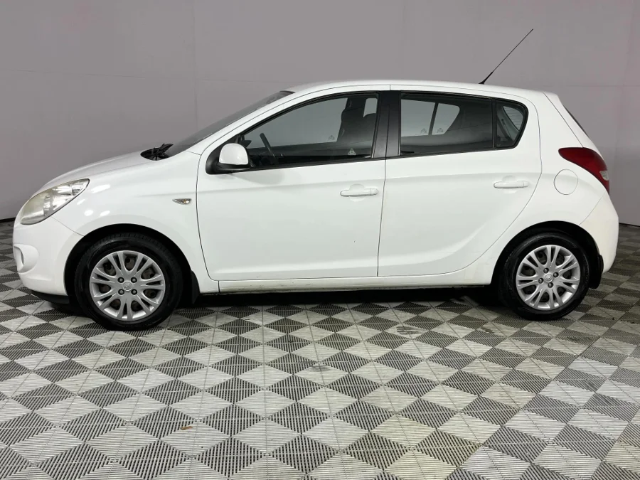 Used 2011 Hyundai i20 1.4 GL - WeBuyCars Lansdowne