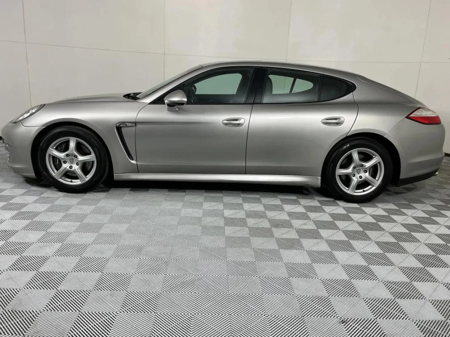 Used 2011 Porsche Panamera 4 - WeBuyCars Silverlakes