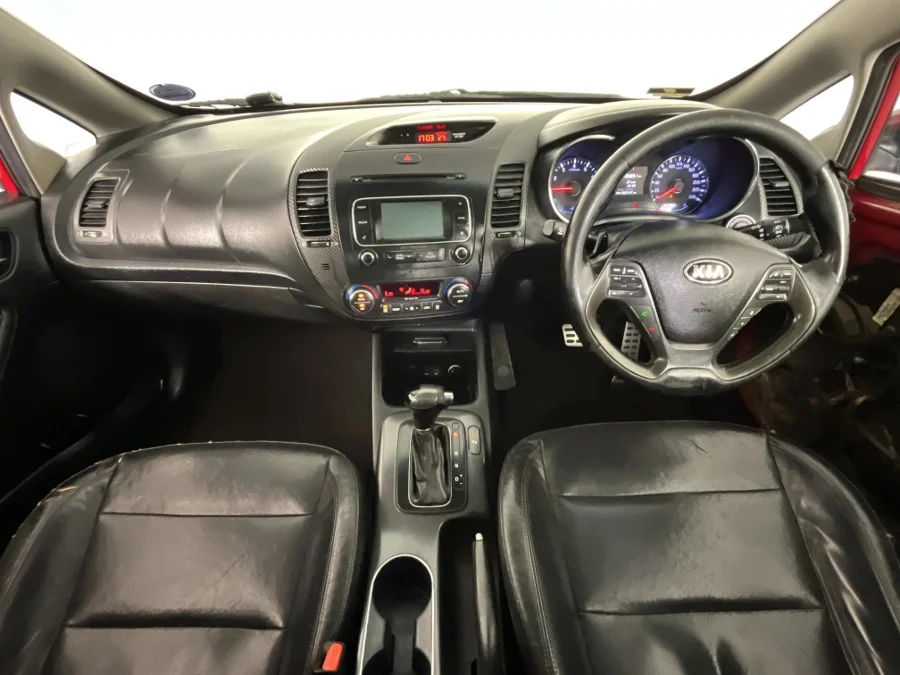 Used 2015 Kia Cerato sedan 2.0 SX auto - WeBuyCars JHB South