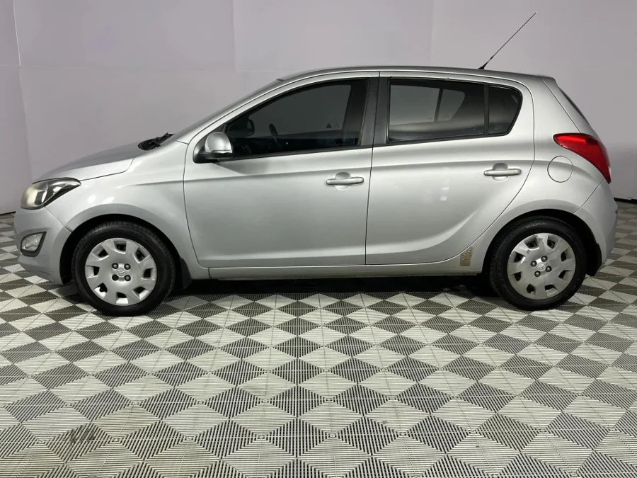 Used 2012 Hyundai i20 1.4 Fluid - WeBuyCars Durban