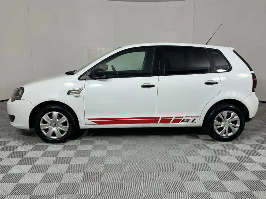 Used 2015 Volkswagen Polo Vivo hatch 1.4 Conceptline - WeBuyCars Gqeberha