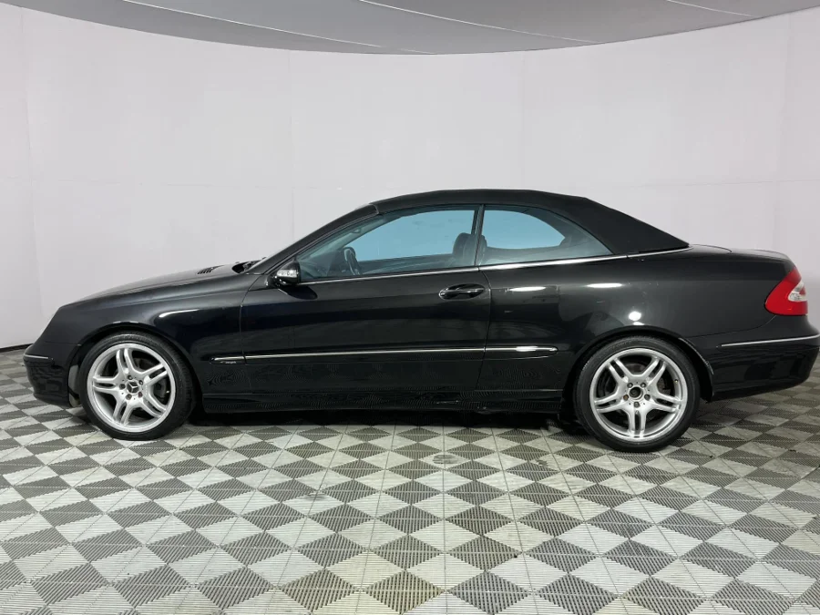 Used 2004 Mercedes-Benz CLK CLK320 cabriolet Elegance - WeBuyCars JHB South