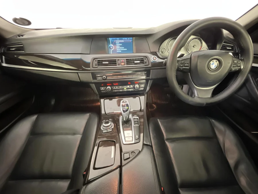 Used 2011 BMW 5 Series 520d - WeBuyCars The Dome