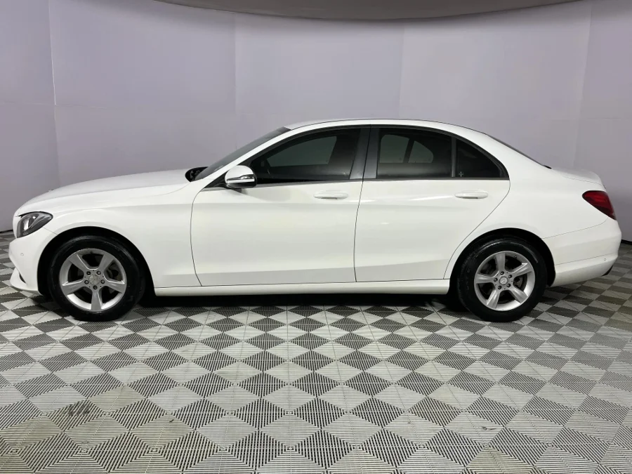 Used 2017 Mercedes-Benz C-Class C180 Avantgarde auto - WeBuyCars Durban