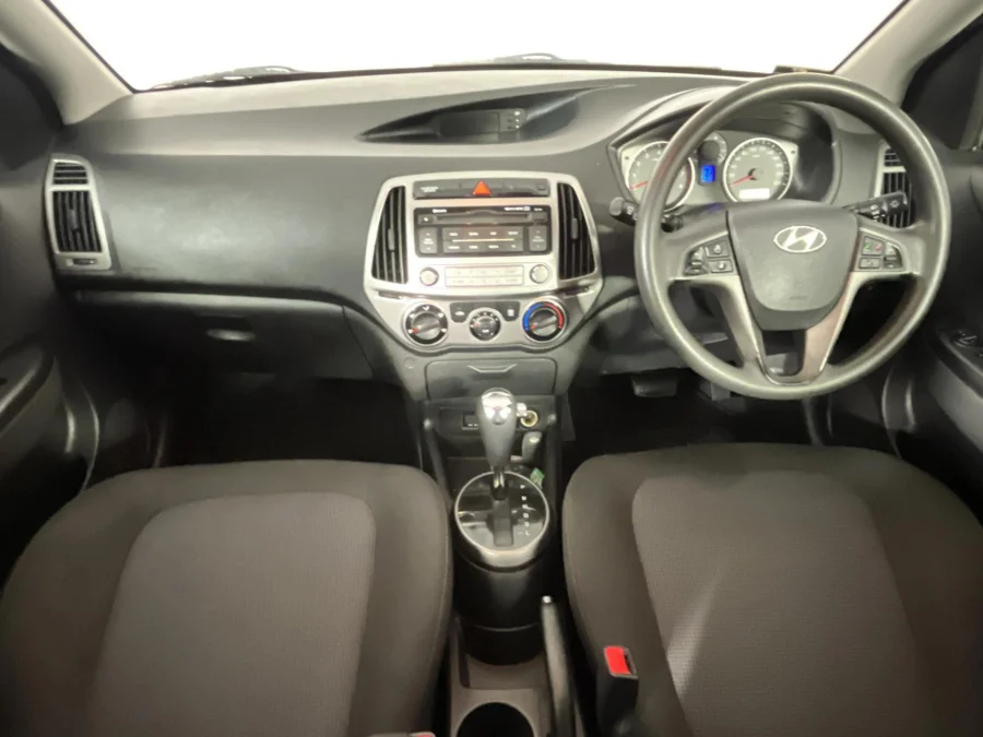 Used 2014 Hyundai i20 1.4 Fluid auto - WeBuyCars Brackenfell Cape Town