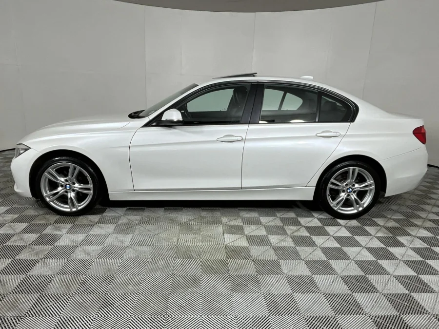 Used 2016 BMW 3 Series 320i sports-auto - WeBuyCars The Dome