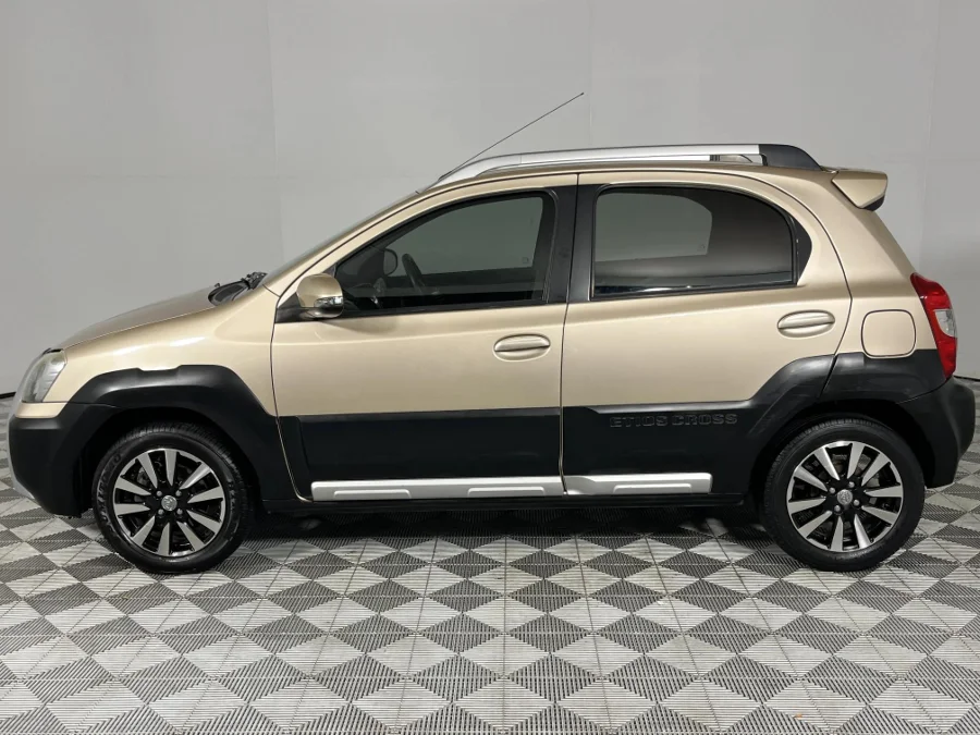 Used 2015 Toyota Etios Cross 1.5 Xs - WeBuyCars Richmond