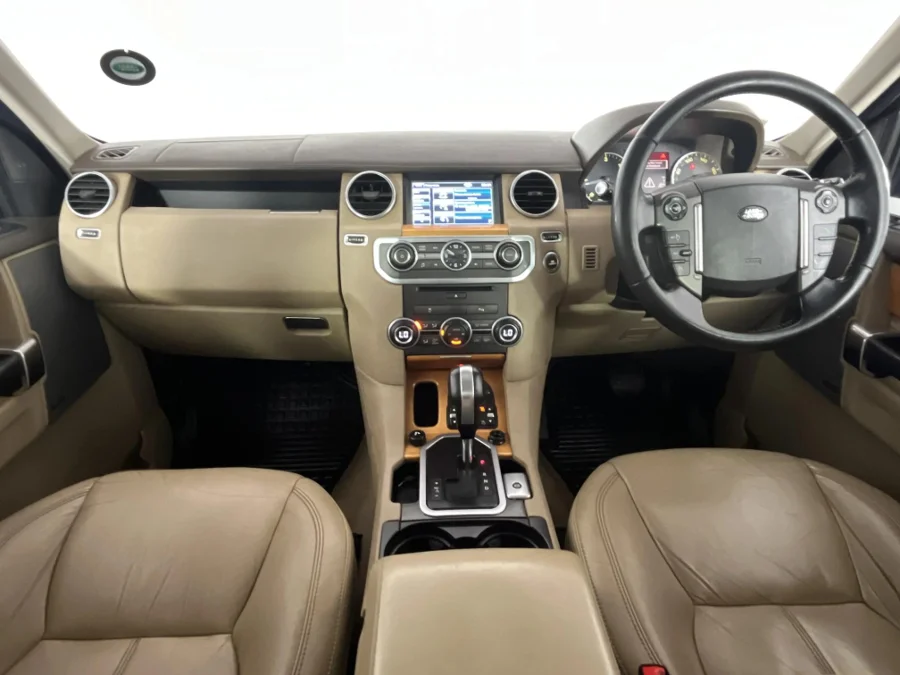 Used 2012 Land Rover Discovery SDV6 HSE - WeBuyCars Silverlakes