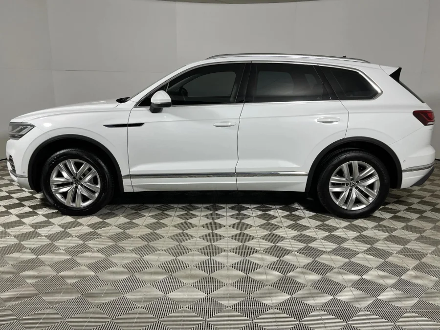 Used 2022 Volkswagen Touareg V6 TDI Luxury - WeBuyCars Germiston