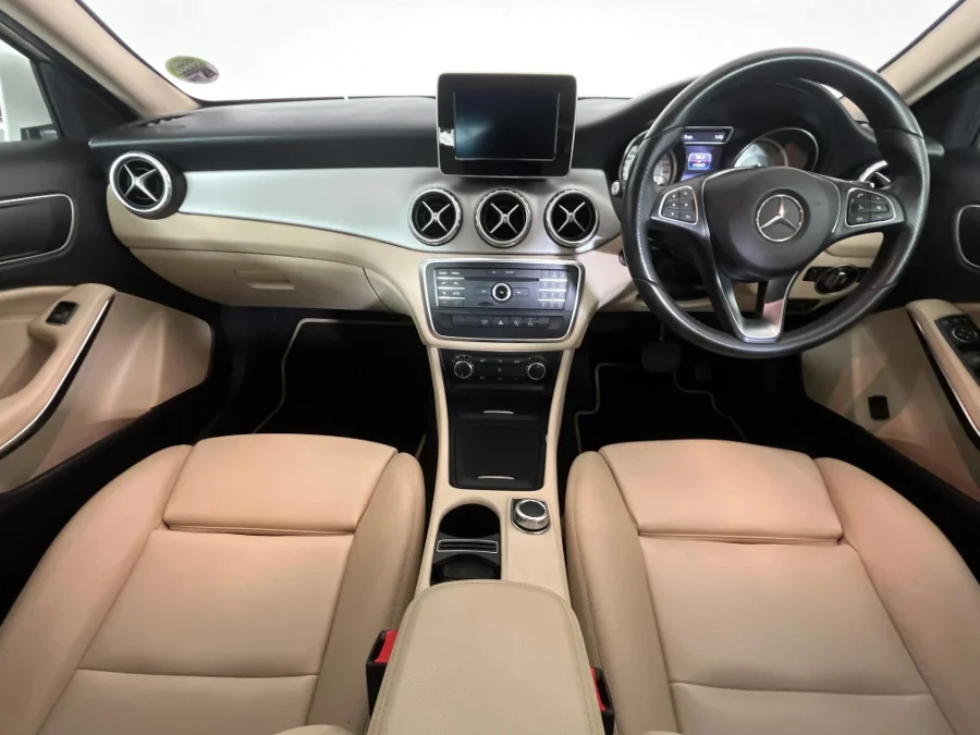 Used 2017 Mercedes-Benz GLA 200 auto - WeBuyCars JHB South