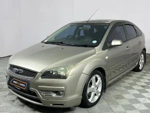 Used 2007 Ford Focus 1.6 5-door Si