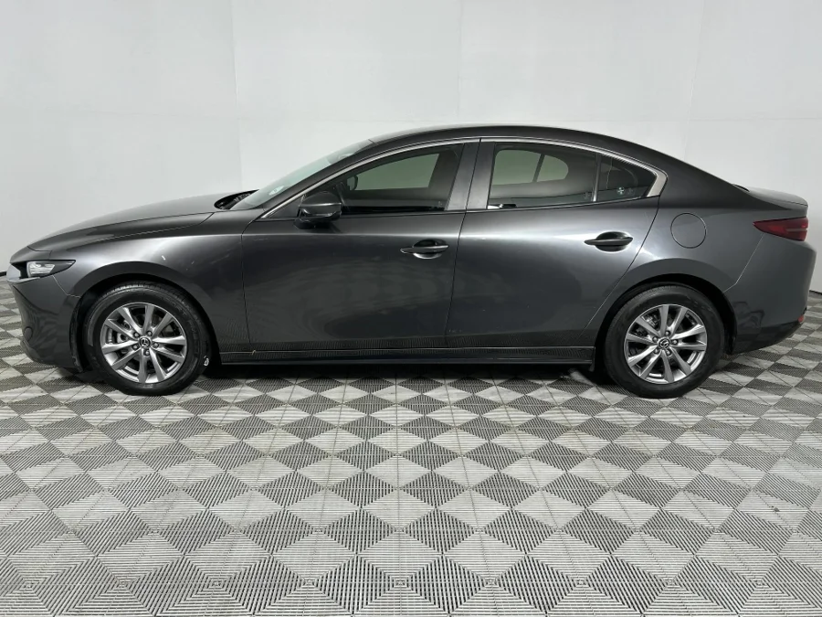 Used 2019 Mazda Mazda3 sedan 1.5 Dynamic auto - WeBuyCars Richmond
