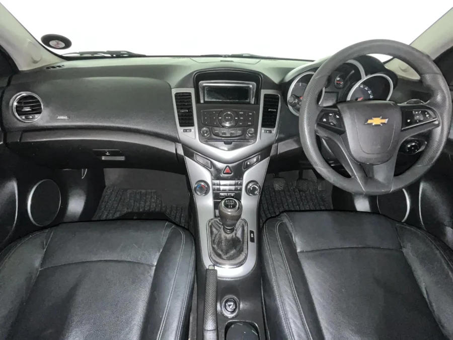 Used 2012 Chevrolet Cruze sedan 1.8 LS - WeBuyCars Durban