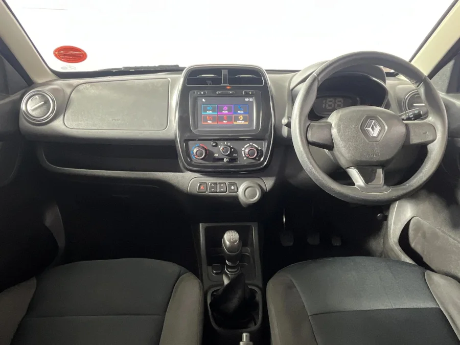 Used 2017 Renault Kwid 1.0 Dynamique - WeBuyCars Rustenburg