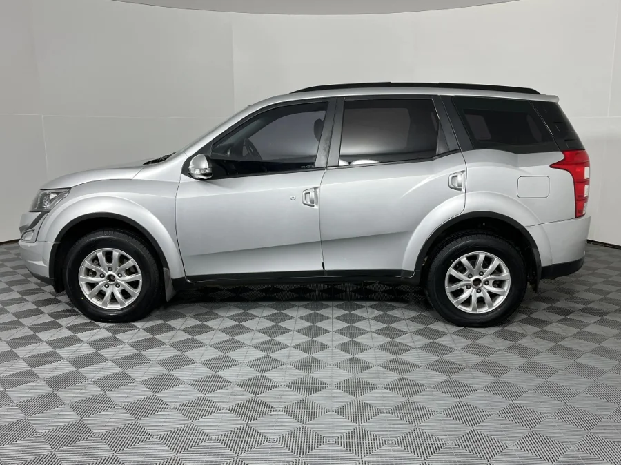 Used 2017 Mahindra XUV500 2.2CRDe W8 - WeBuyCars Montana