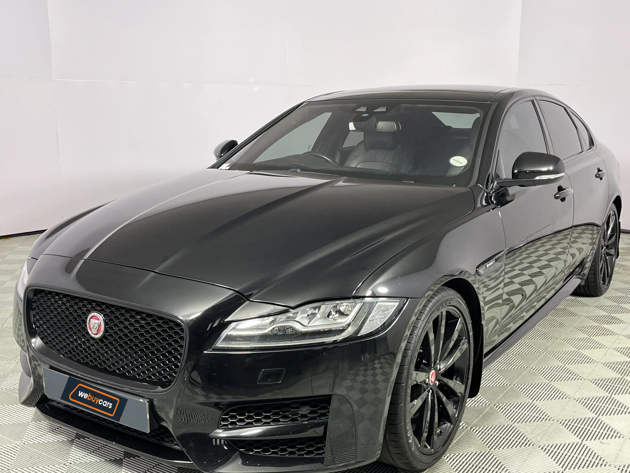 Used 2018 Jaguar XF 20d Chequered Flag