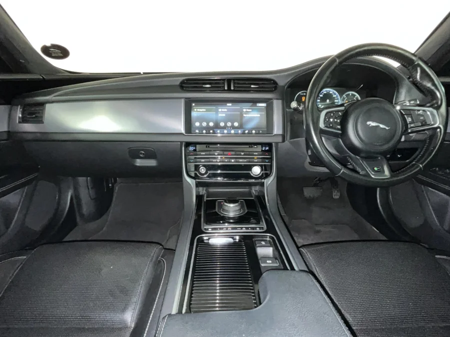 Used 2018 Jaguar XF 20d Chequered Flag - WeBuyCars Durban