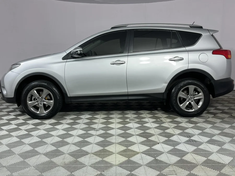 Used 2015 Toyota RAV4 2.0 GX auto - WeBuyCars Lansdowne