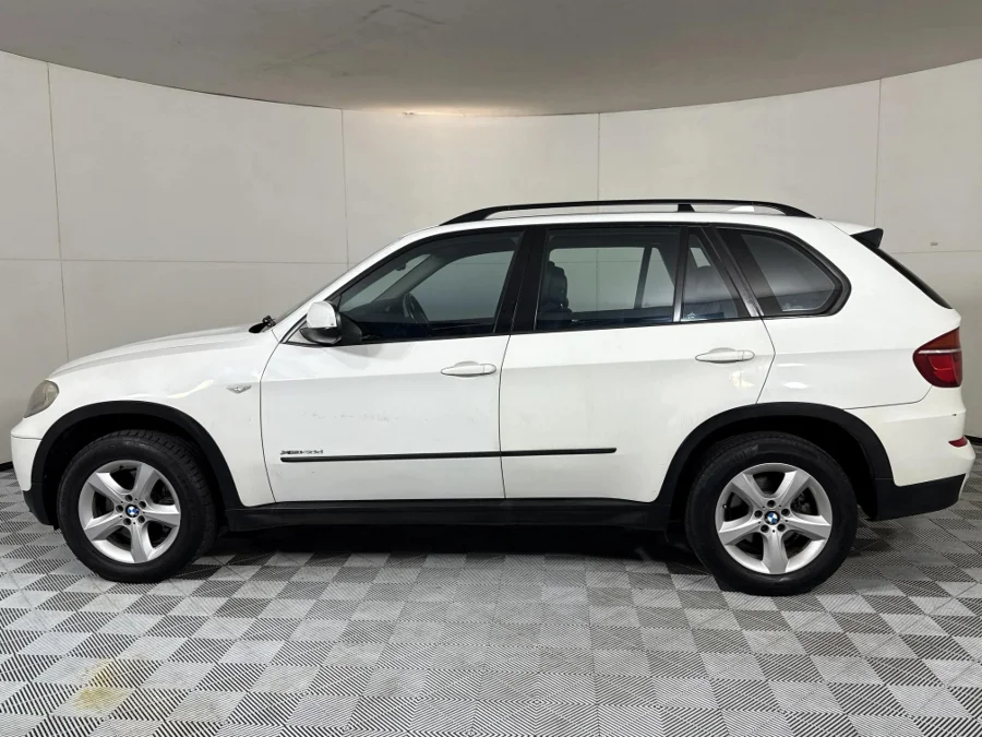 Used 2011 BMW X5 xDrive40d - WeBuyCars Midstream