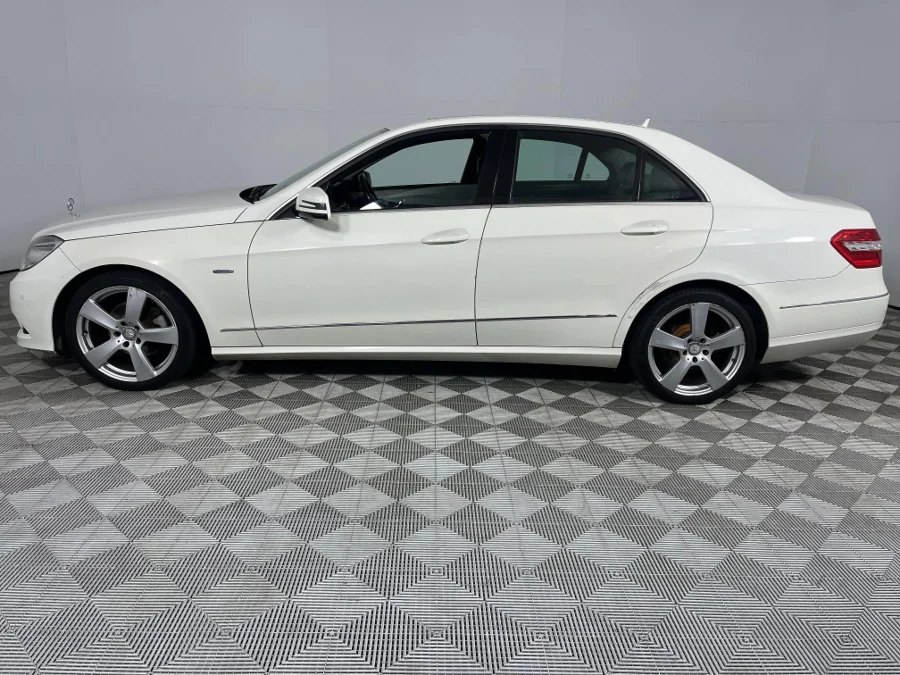 Used 2010 Mercedes-Benz E-Class E200CGI Avantgarde - WeBuyCars Richmond