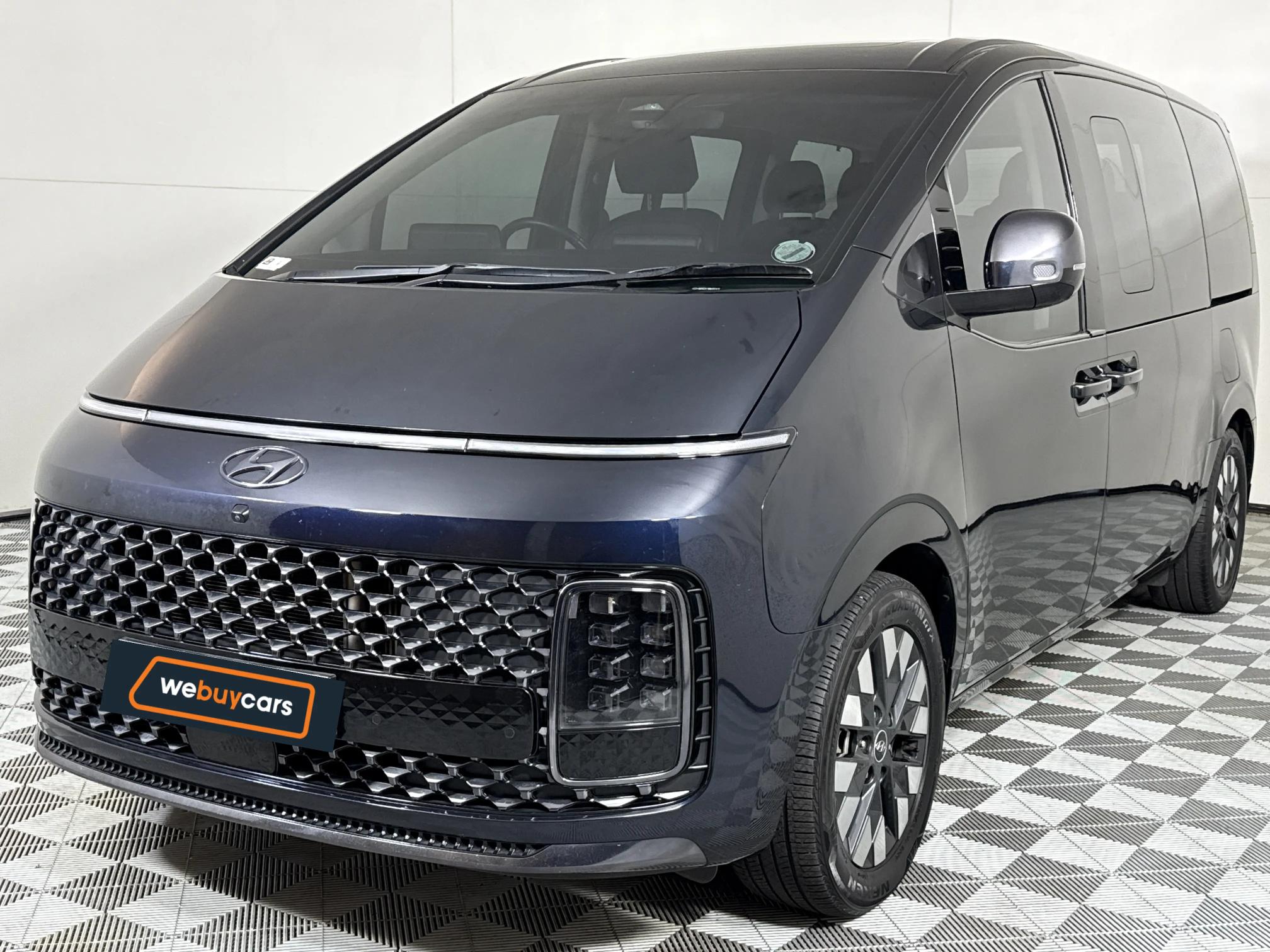 Used 2022 Hyundai Staria 2.2D Luxury