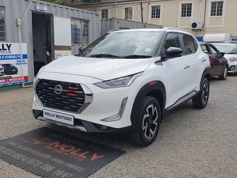 Used 2023 Nissan Magnite 1.0 Turbo Acenta Red Edition auto - Nolly Motors