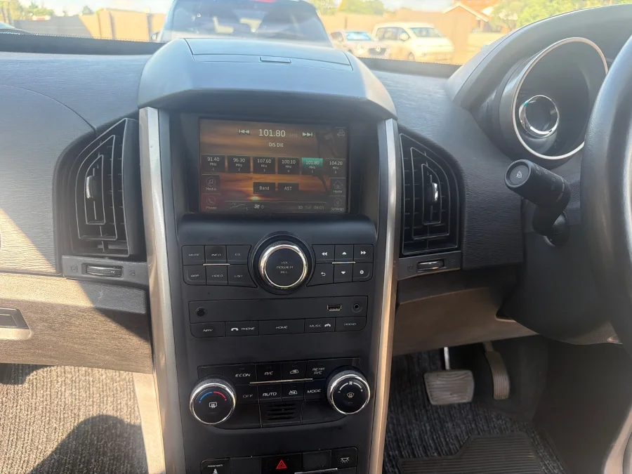 Used 2020 Mahindra XUV500 2.2CRDe W8 auto - Eastvaal Motor City Used