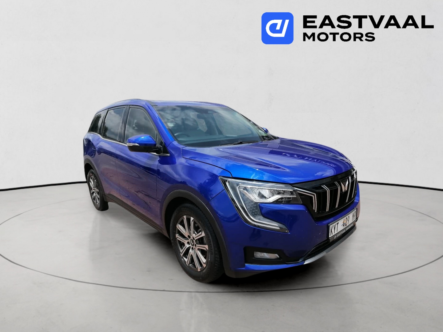 Used 2023 Mahindra XUV700 2.0T AX7