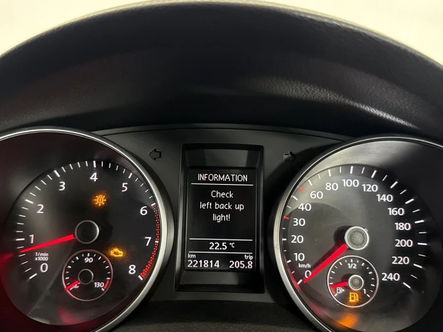 Used 2010 Volkswagen Golf 1.4TSI Comfortline - WeBuyCars Midstream