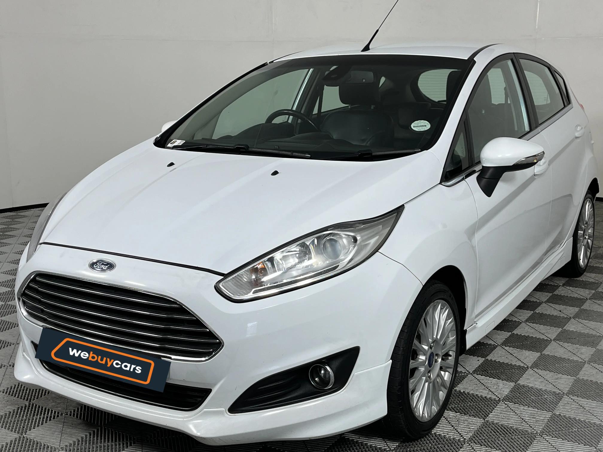 Used 2018 Ford Fiesta 5-door 1.0T Titanium