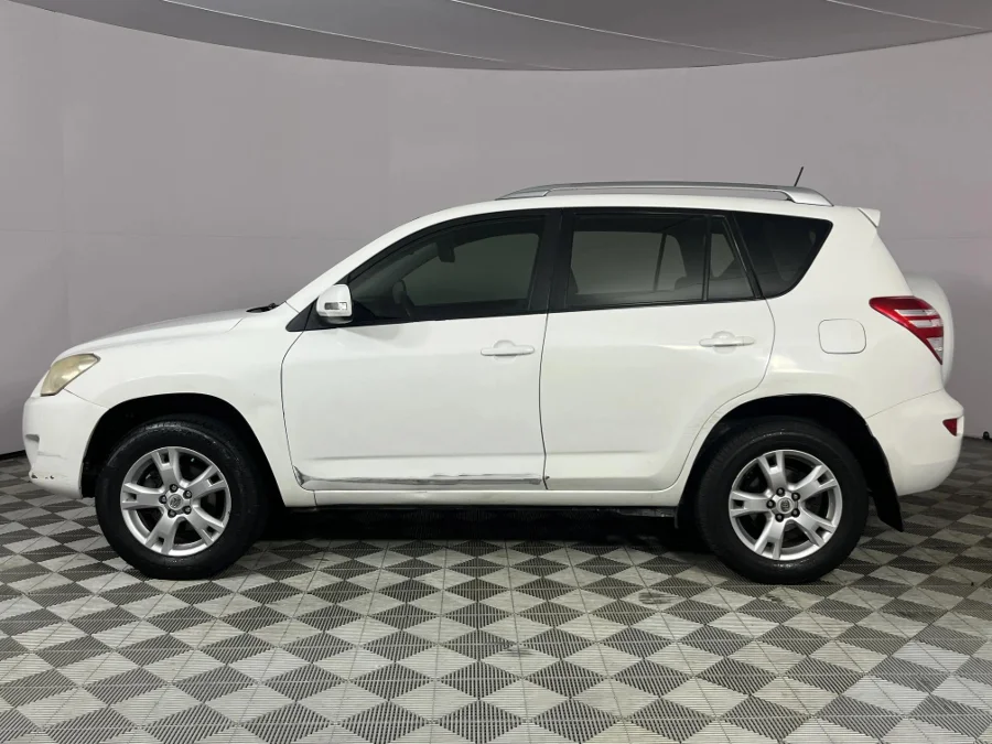 Used 2010 Toyota RAV4 2.0 Fierce - WeBuyCars Lansdowne