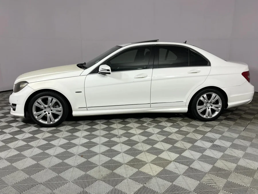 Used 2014 Mercedes-Benz C-Class C200CDI Avantgarde - WeBuyCars Lansdowne