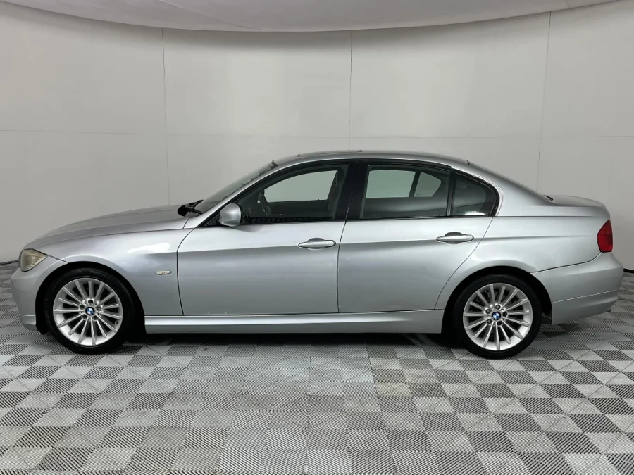 Used 2011 BMW 3 Series 320i auto - WeBuyCars Mbombela