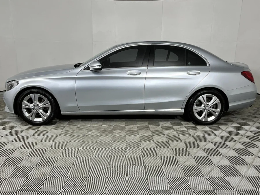 Used 2017 Mercedes-Benz C-Class C180 auto - WeBuyCars The Dome Used 2017 Mercedes-Benz C-Class C180 auto - WeBuyCars The Dome